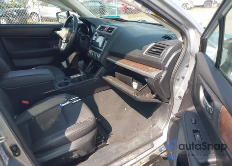 2016 Subaru Outback 3.6R Limited z USA, uszkodzony, nr VIN 4S4BSENC8G3332579